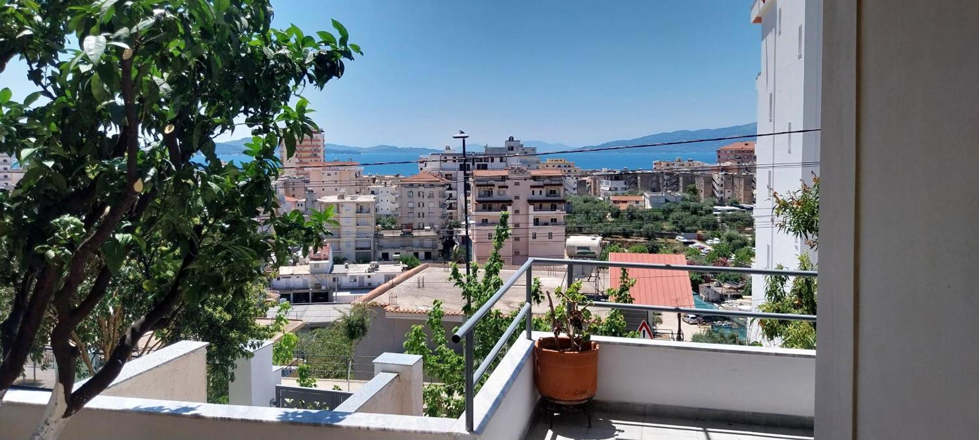 Thomas Apartments Sarandë Esterno foto