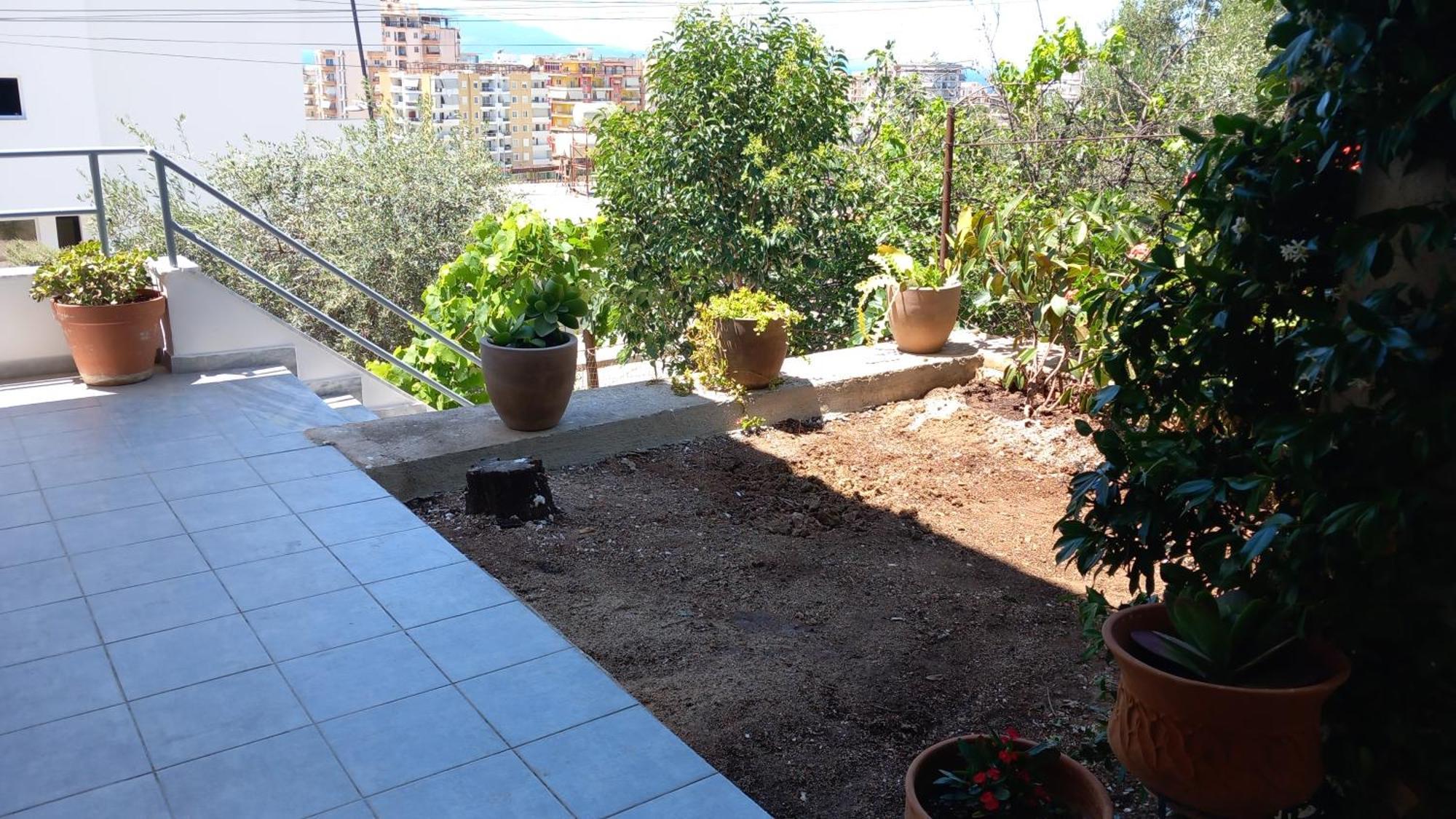 Thomas Apartments Sarandë Esterno foto